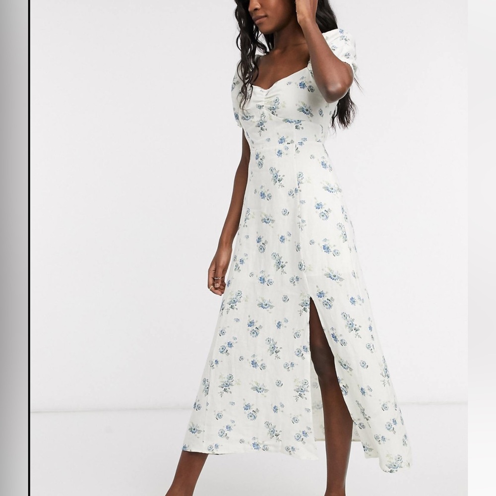 Floral Smocked Sweetheart Midi Dress